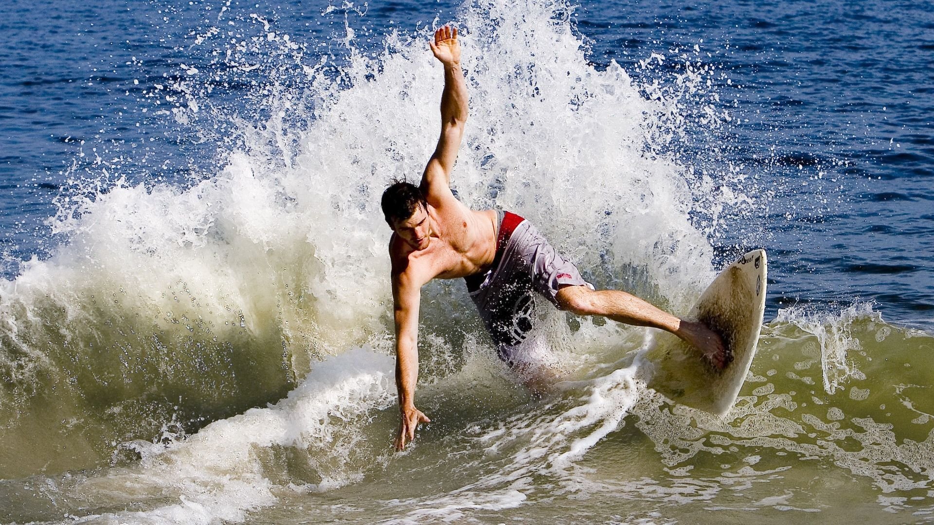 _特色沙滩运动节：趣味、挑战、娱乐齐聚_，沙滩大型活动项目